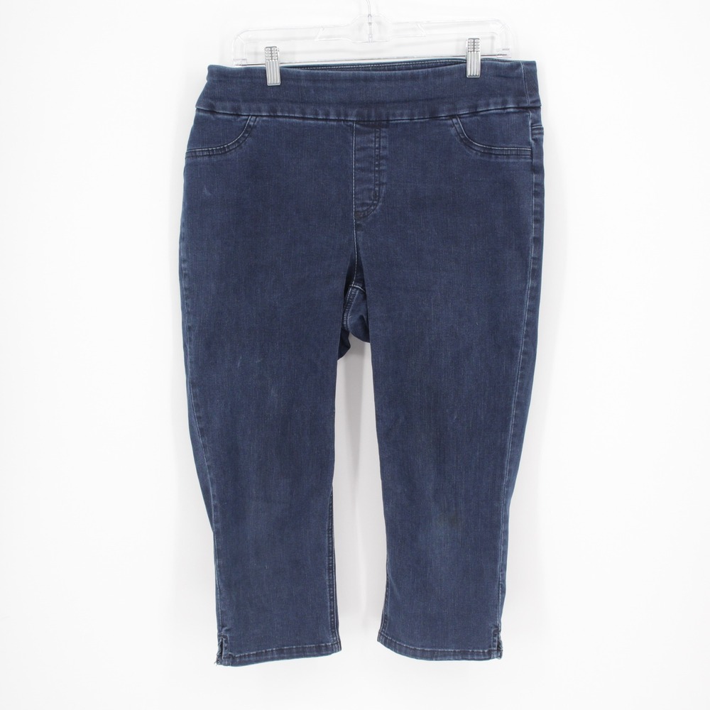Chico's Women's Blue Perfect Stretch Pull On Capri Jeans Size 1.5 (Large 10-12)